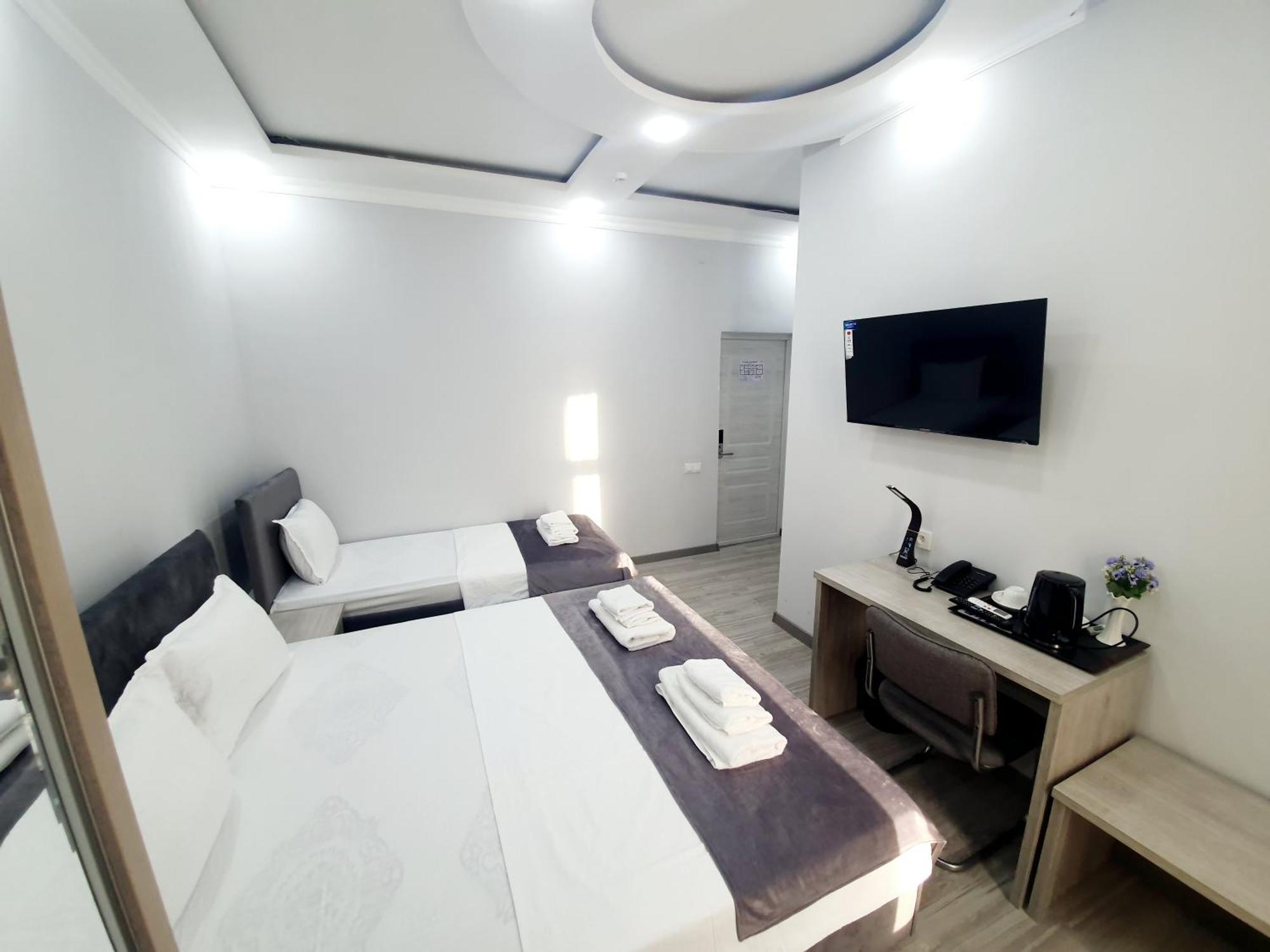 Hotel Shosh Boutique Ташкент Екстериор снимка