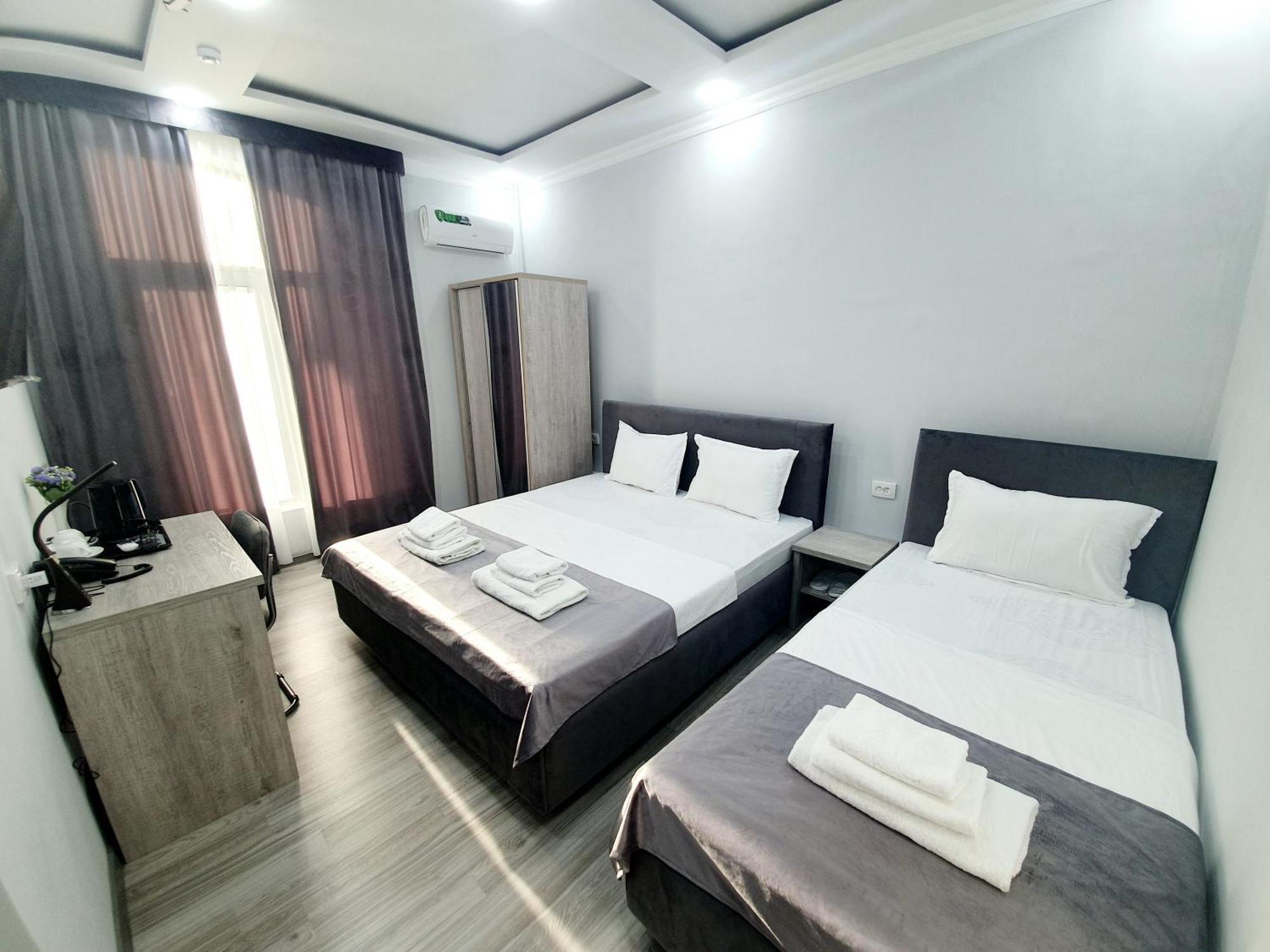 Hotel Shosh Boutique Ташкент Екстериор снимка