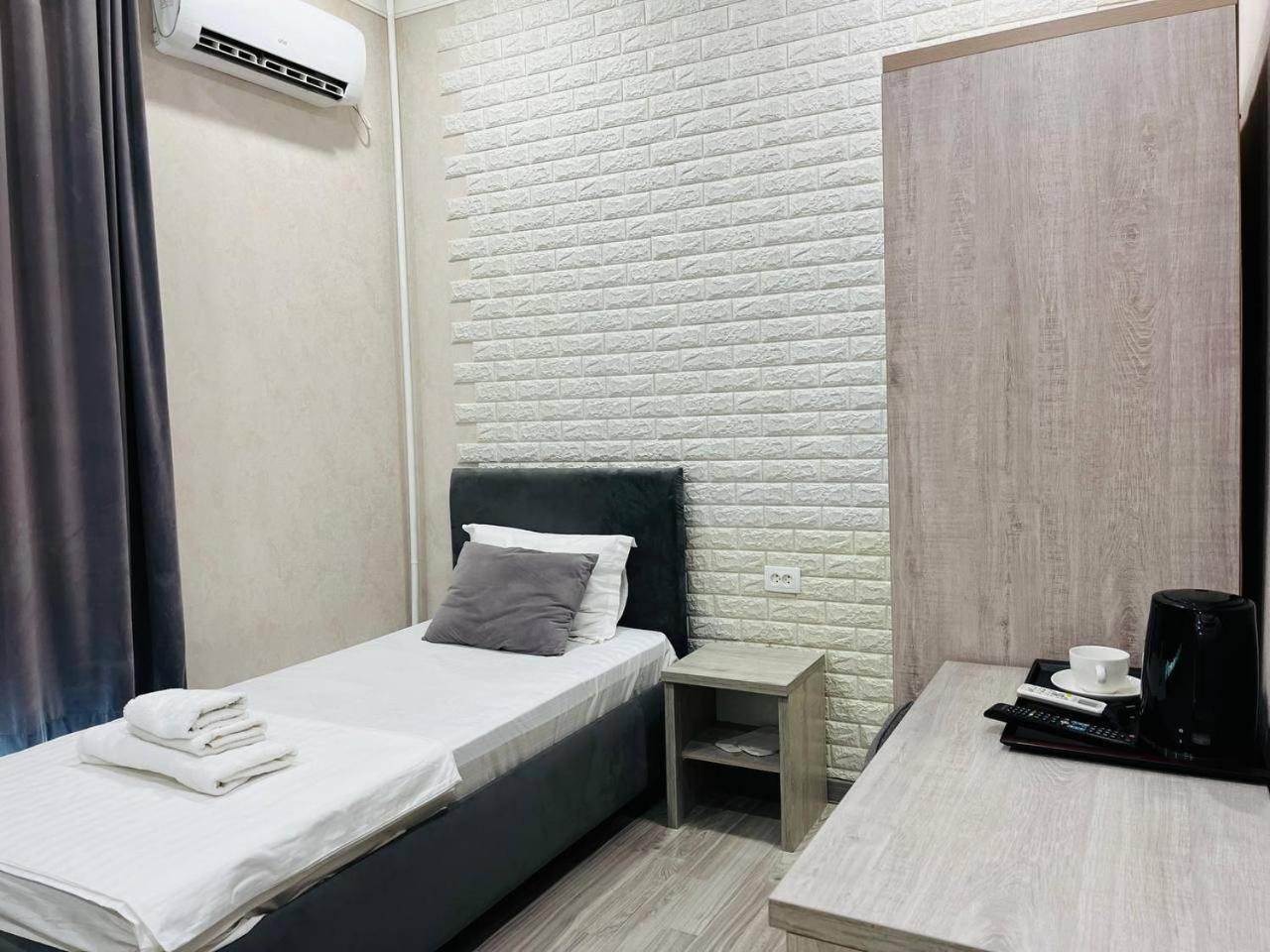 Hotel Shosh Boutique Ташкент Екстериор снимка